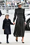 Princeza Charlotte i Kate na putu na misu za pokojnog princa Philipa.