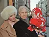 LAWRENCE SCHWARTZWALD GETTY IMAGES Wattsove mezimice: kći Seraphina i unuka Charlotte 1997.