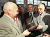 I bivši predsjednik Stjepan Mesić ”čuvao je glavu” Cahunovim šeširom.