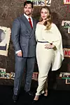 Henry Cavill i Natalie Viscuso na premijeri filma ‘Enola Holmes 2‘ u New Yorku