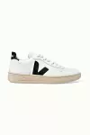 Veja €125 (Net-a-Porter)
