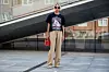 T-shirt s printom je cool komad koji trebamo u ormaru