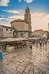 The Peristyle. Diocletian's Palace , Cathedral of St Domnius ( St Duje Cathedral ) and the campanile , UNESCO World Heritage Site, Old town , Split, Central Dalmatia, Croatia