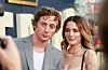 Jeremy Allen White sa suprugom Addison Timlin