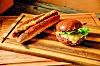 U ponudi su u vrijeme Svjetskog nogometnog prvenstva hot dogovi i burgeri pripremljeni sa zanimljivim sastojcima