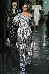 Model wears an outfit as part of the women ready-to-wear autumn winter 2020 2021, women fashion week, London, UK, from the house of Erdem //Z-PIXEL-FORMULA_C_057/2002171840/Credit:PIXELFORMULA/SIPA/2002171841, Image: 499127280, License: Rights-managed, Restrictions: , Model Release: no, Credit line: PIXELFORMULA / Sipa Press / Profimedia