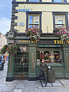 Ispred Temple bara u Dublinu