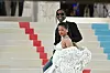 Tamnokosa i trudna Rihanna s partnerom A$AP Rockyjem na prošlogodišnjoj Met Gali