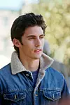 Milo Ventimiglia kao Jess Mariano.