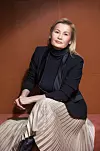 Radila je kao voditeljica vremenske prognoze na Novoj TV, radila je, među ostalim, i u 'RTL Direktu', 'Potrazi' i istraživačkom magazinu 'Provjereno'