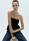Mango baršunasti top (prije 29,99 eura, sada 5,99 eura)