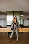 Jakna i hlače Twinset/ Marc Jacobs torbica, Karla/ Fabio Rusconi salonke, Karla