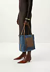HVISK velika torba navy blue (prije 110,03 eura, sada 32,95 eura)
