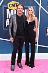 Dennis Quaid i Laura Savoie na dodjeli glazbenih nagrada CMT u Nashvilleu