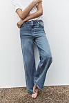 Zara traperice visokog struka (29,95 eura)
