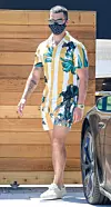 EXCLUSIVE: Joe Jonas and Sophie Turner meet up with friends for lunch at Lodge Bread Company. Before lunch they spent an hour and a half at Nick and Priyanka's new home. 12 Jul 2020,Image: 542453477, License: Rights-managed, Restrictions: World Rights, Model Release: no, Credit line: MEGA / The Mega Agency / Profimedia