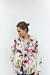 Zara košulja s cvjetnim uzorkom (25,95 eura)