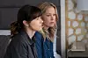 Linda Cardellini i Christina Applegate u 2. sezoni serije Dead to me