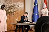 Zagreb, 180220. Pantovcak. Predsjednicka inauguracija Zorana Milanovca u svecanoj dvorani na Pantovcaku. Na fotografiji: Sanja i Zoran Milanovic. Foto: HINA/ POOL/ Damir SENCAR