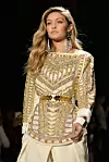 Gigi Hadid na predstavljanju Balmain x H&M kolekcije