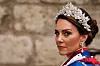 Odabirom nakita odala je počast princezi Diani i kraljici Elizabeti