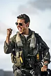 A ostale su njegov must have modni detalj i u nastavku filma iz 2022.