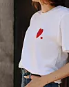 Pronašli smo T-shirt koji se uklapa u sve ljetne outfite, može biti jedinstven poput svakog od nas