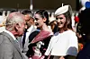 Rosie Huntington-Whiteley i kralj Charles na vrtnoj zabavi u Buckinghamskoj palači