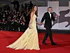 Amal Clooney u Versace haljini koja joj je pristajala kao salivena