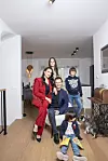 Zagreb 030124. Glumica Marijana Mikulic u novom domu u koji se uselila sa suprugom Josipom i sinovima, Ivanom, Andrijom i Jakovom. Kuca je u potpunosti obnovljena i jos u radovima. Fotografije su snimljene u kuhinji, blagovaonici i sobi najstarijeg sina Ivana.