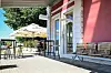 Moderan bistro ima i terasu, idealnu za ljetne trenutke