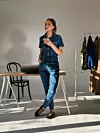 Kombinezon TOMMY HILFIGER, ogrlica TWINSET, prsten MAJE, balerinke TOMMY HILFIGER