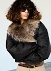 Predimenzionirani anorak s krznenim ovratnikom - 119,99 eura