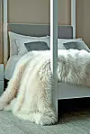 Prekrivač od umjetnog krzna 165 cm x 260 cm, 688 kn, NEXT