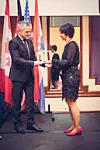 Državni tajnik 'Središnjeg državnog ureda za Hrvate izvan RH' Zvonko Milas i dobitnica nagrade 'Utjecajne hrvatske žene' Viktorija Matin