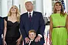 FOTOGRAFIJE: SHUTTERSTOCK SHUTTERSTOCK Mandatory Credit: Photo by Shutterstock (10757880bs) Tiffany Trump United States President Donald J. Trump, and First lady Melania Trump watch the fireworks display after the President formally accepted the 2020 Republican presidential nomination during his Republican National Convention address from the South Lawn of the White House in Washington, DC. Republican National Convention - Day 4, Washington, District of Columbia, USA - 27 Aug 2020