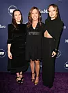 Olivia Wilde, scenaristica i producentica Katie Silberman i Kirsten Schaffer, izvršna direktorica organizacije ‘Žene u filmu‘
