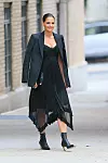New York, NY - Actress and model Katie Holmes is all prepped for a fashionable event at Zimmermann in NYC. The mother, actress, and model, leaves her apartment with natural-looking make-up accentuated with smokey eyeshadow. BACKGRID USA 4 SEPTEMBER 2019,Image: 469176394, License: Rights-managed, Restrictions: , Model Release: no, Credit line: T.JACKSON / BACKGRID / Backgrid USA / Profimedia