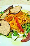 Grožnjan je poznat po bogatoj gastronomskoj ponudi.