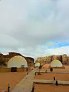 Glamping u Wadi Rumu: noćenje u luksuznom šatoru je spektakularno iskustvo, ali ne zimi - jer je unutra prehladno čak i kad se grije.
