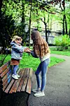 Dvanaestogodišnja Lota mjesec dana nije vidjela sestricu, koja je bila kod bake i djeda u Cetinju.