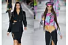 Dua Lipa i Emily Ratajkowski na pisti Versacea