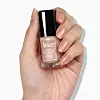 Kur Bare Illuminating Nail Concealer, bež nijansa (18, 50 eura)
