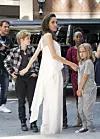 Angelina Jolie s djecom