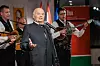 Autor i pjevač Zvonko Bogdan održao je koncert u predivnom prostoru Mađarskog kulturnog centra - Institut Liszt u Zagrebu