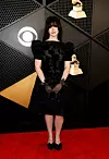 Lana Del Rey stigla je u kreaciji Vivienne Westwood
