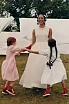 Simone Rocha x H&M: priča o prijateljstvu, druženjima i radosti