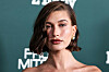 Hailey Bieber zvijezda je nove kampanje Saint Laurent by Anthony Vaccarello