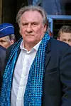 Gerard Depardieu mladu je glumicu silovao u Parizu.