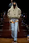 Balenciaga kolekcija Proljeće/ljeto 2025
